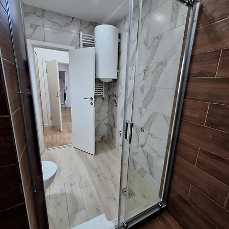 Relax Lux Apartment Nis